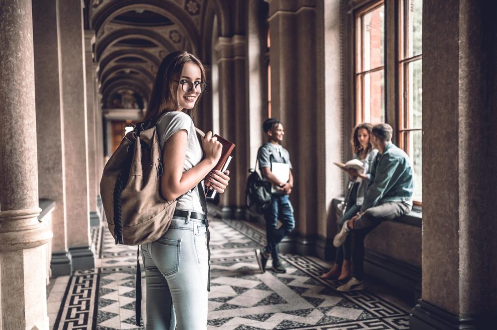 Scuole serali a Cento